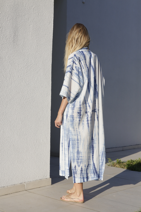 Lotis Kimono - Blue Feathers